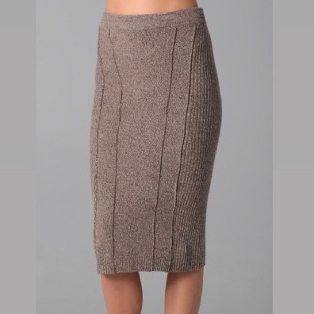 Cashmere skirt